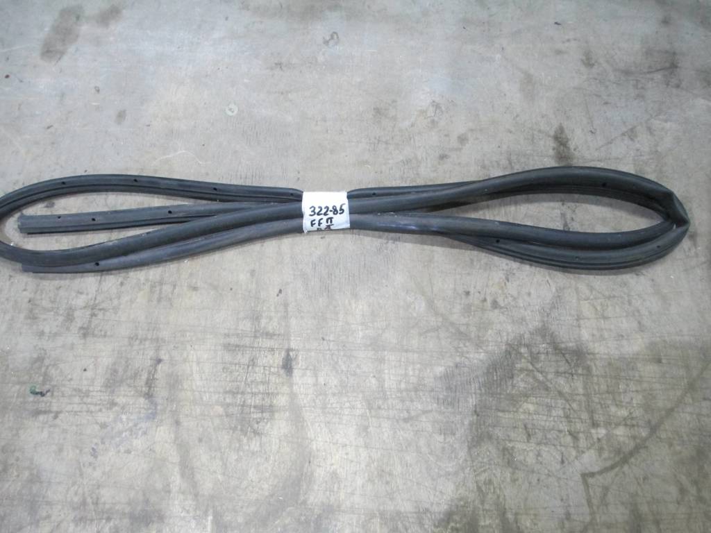 Ford Focus II 2005-2008 для Уплотнитель двери задней правой