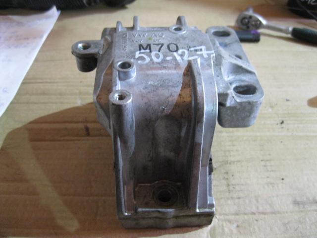 Skoda Octavia (A5 1Z-) 2004-2013 для Опора двигателя правая Skoda Octavia (A5 1Z-) 2004-2013 для Опора двигателя правая