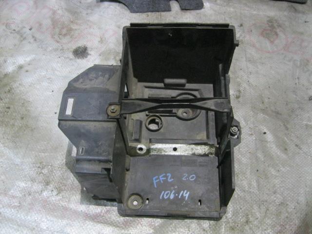 Ford Focus II 2005-2008 для Крепление АКБ (корпус/подставка)