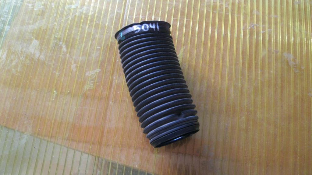 Skoda Octavia (A5 1Z-) 2004-2013 для Пыльник переднего амортизатора