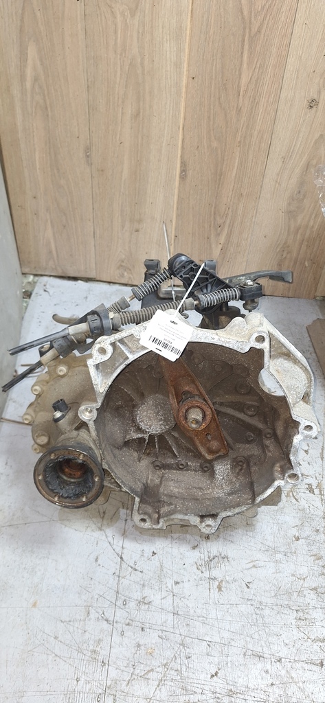 Skoda Fabia 2007-2015 для МКПП (механическая коробка переключения передач)