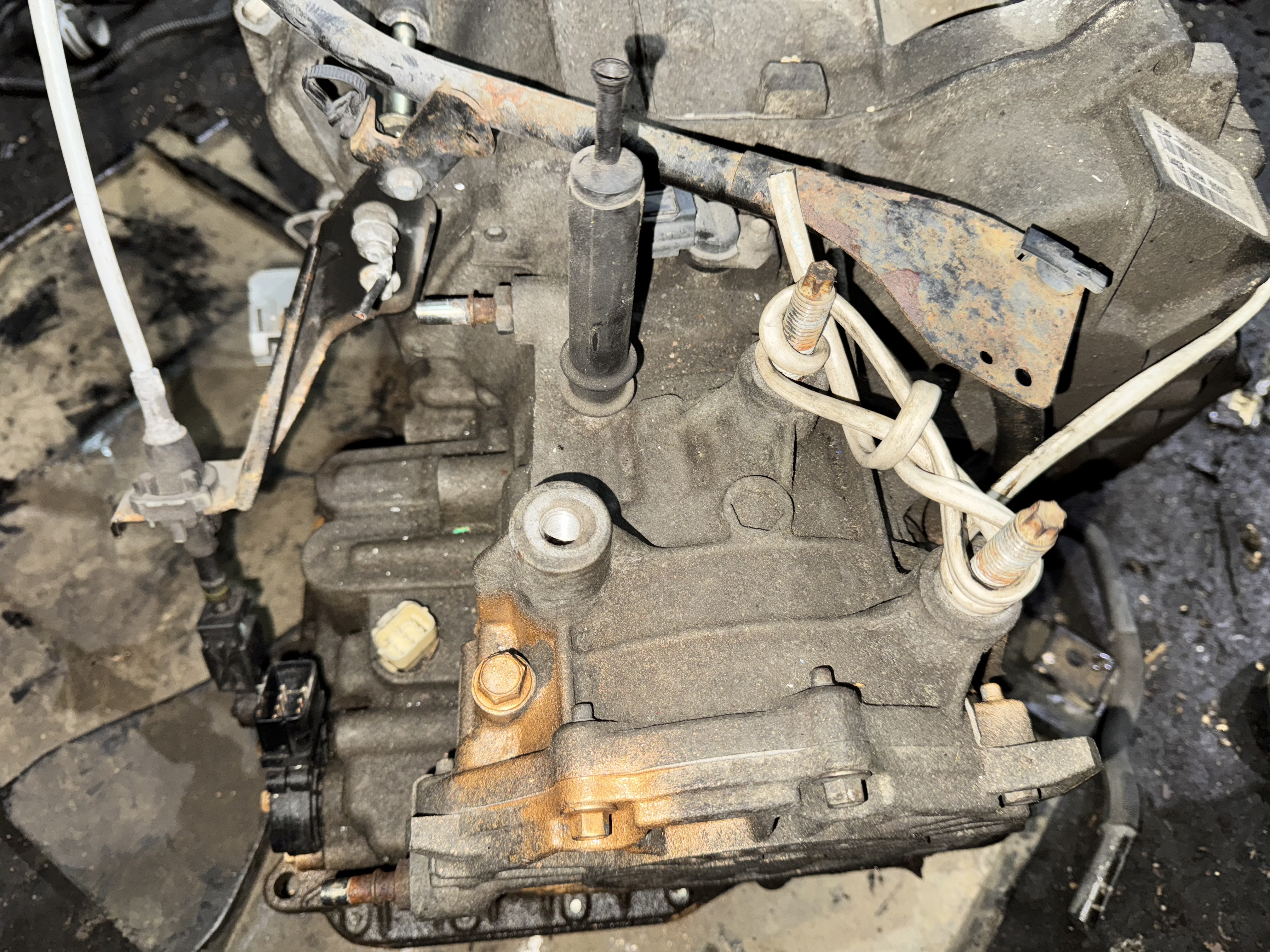 Ford Focus II 2008-2011 для АКПП (автоматическая коробка переключения передач) Ford Focus II 2008-2011 для АКПП (автоматическая коробка переключения передач)