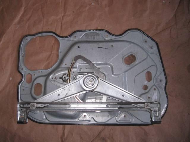 Ford C-MAX 2003-2011 для Стеклоподъемник электр. передний правый