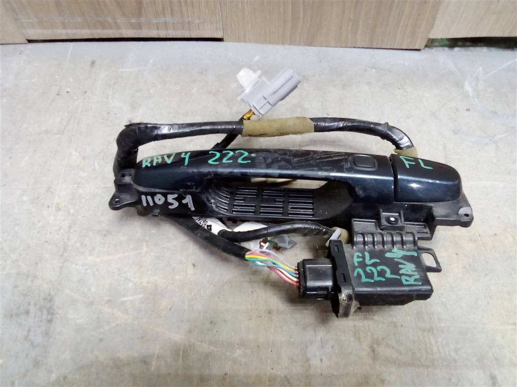 Toyota RAV 4 2006-2013 для Ручка двери передней наружная левая Toyota RAV 4 2006-2013 для Ручка двери передней наружная левая