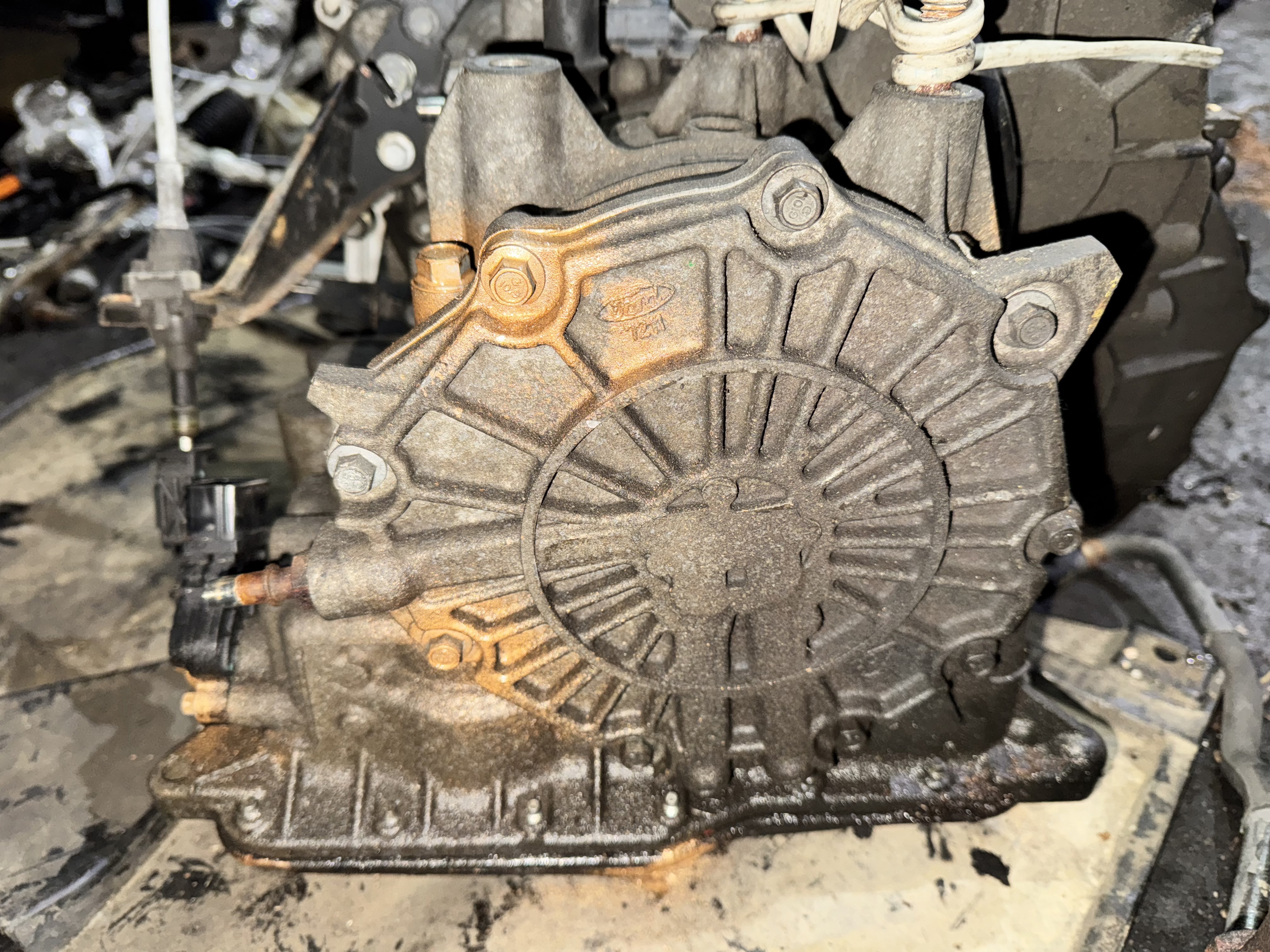 Ford Focus II 2008-2011 для АКПП (автоматическая коробка переключения передач) Ford Focus II 2008-2011 для АКПП (автоматическая коробка переключения передач)