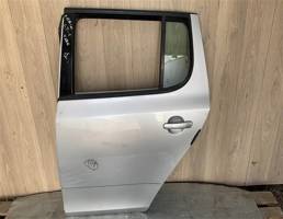 Дверь задняя левая для Skoda Fabia 2007-2015  запчасти бу