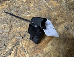 Кнопка стеклоподъемника задней правой двери для Kia Sportage 2004-2010  запчасти бу