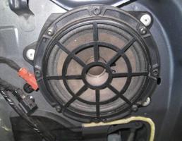 Динамик для Peugeot 207 2006-2013  запчасти бу