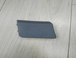 Заглушка буксировочного крюка для Skoda Octavia (A5 1Z-) 2004-2013  запчасти бу
