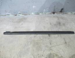 Уплотнитель стекла задней правой двери для Ford Focus II 2005-2008  запчасти бу