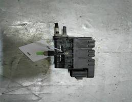 Клапан электромагнитный для Land Rover Discovery III 2004-2009  запчасти бу