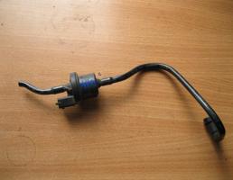 Клапан вентиляции топливного бака для Mazda Mazda 3 (BK) 2002-2009  запчасти бу