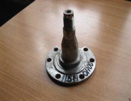 Цапфа для Audi A6 (C4) 1994-1997  запчасти бу