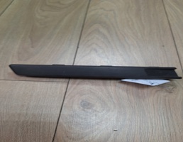 Молдинг бампера передний правый для VW Passat (B6) 2005-2010  запчасти бу