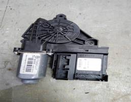 Мотор стеклоподъемника передний левый для Skoda Octavia (A5 1Z-) 2004-2013  запчасти бу