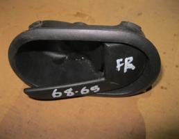 Ручка двери передней внутренняя правая для Ford Fiesta 2001-2007  запчасти бу