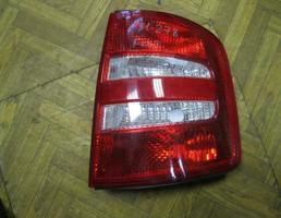 Фонарь задний правый для Skoda Fabia 1999-2006  запчасти бу