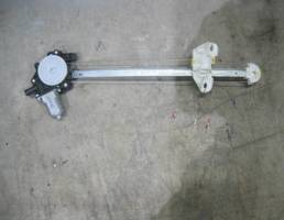 Стеклоподъемник электр. задний правый для Honda Civic 5D 2012-2016  запчасти бу