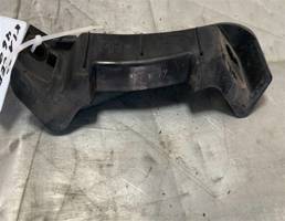 Кронштейн переднего бампера правый для Kia Ceed 2007- 2012  запчасти бу