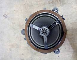 Динамик двери задней левой  для Volvo XC90 2002-2014  запчасти бу