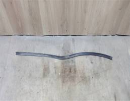 Уплотнитель двери задней левой для BMW 5-серия E60/E61 2003-2009  запчасти бу