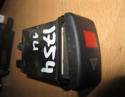 Кнопка аварийной сигнализации для Skoda Octavia 1997-2000  запчасти бу