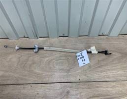 Трос открывания задней двери для Ford Focus II 2005-2008  запчасти бу