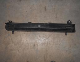 Усилитель переднего бампера для Citroen C4 2005-2011  запчасти бу