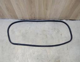 Уплотнитель крышки багажника для Chevrolet Captiva (C100) 2006-2011  запчасти бу