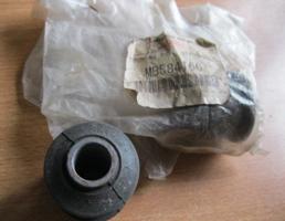 Сайлентблок заднего рычага для Mitsubishi Pajero /Montero (V1, V2, V3, V4) 1997-2004  запчасти бу