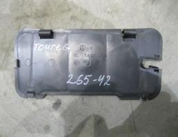 Накладка (кузов внутри) для VW Touareg 2002-2010  запчасти бу