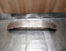 Усилитель переднего бампера для Opel Astra H / Family 2004-2015  запчасти бу