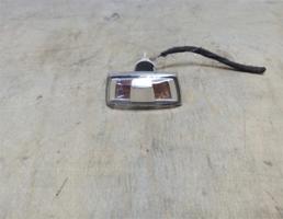 Повторитель на крыло правый белый для Opel Astra H / Family 2004-2015  запчасти бу