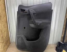 Обшивка двери задней правой для Opel Meriva B 2010-  запчасти бу