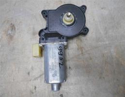 Мотор стеклоподъемника передний левый для BMW 3-серия E46 1998-2005  запчасти бу