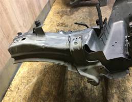 Лонжерон передний правый для Opel Insignia 2013-2017  запчасти бу