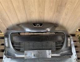 Бампер передний для Peugeot 308 2007-2011  запчасти бу