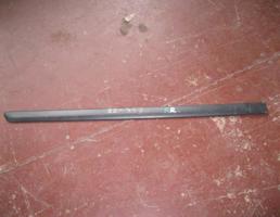 Молдинг задней правой двери для Skoda Octavia (A4 1U-) 2000-2011  запчасти бу