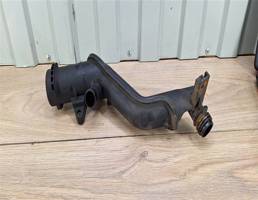 Маслозаливная горловина для Ford Kuga 2008-2012  запчасти бу