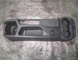 Консоль для Ford C-MAX 2003-2011  запчасти бу