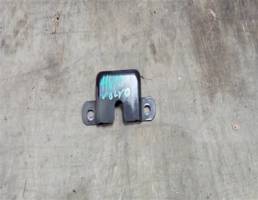 Кожух замка капота для Volvo V70 2007-2013  запчасти бу