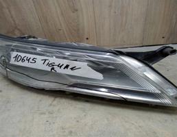 Фара правая для VW Tiguan 2007-2011  запчасти бу