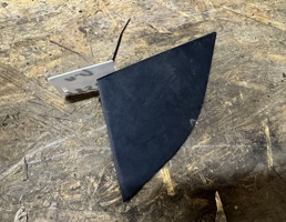 Накладка двери передней правой для Opel Antara 2007-2011  запчасти бу