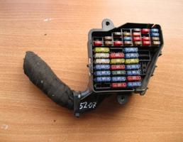 Блок предохранителей для Skoda Octavia (A4 1U-) 2000-2011  запчасти бу