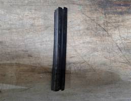 Уплотнитель стекла задней правой двери для Skoda Octavia (A5 1Z-) 2004-2013  запчасти бу