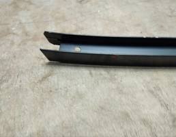 Направляющая стекла задней двери для VW Passat (B6) 2005-2010  запчасти бу