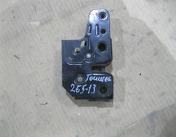 Замок капота для VW Touareg 2002-2010  запчасти бу