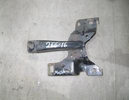 Кронштейн замка капота для Mazda Mazda 3 (BL) 2009-2013  запчасти бу
