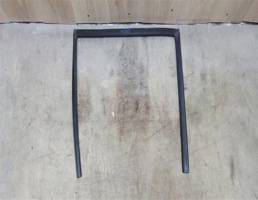 Уплотнитель стекла задней левой двери для BMW 5-серия E60/E61 2003-2009  запчасти бу