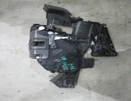 Замок двери задней левой для Ford Focus II 2008-2011  запчасти бу